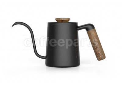Airflow Brewer Drip 300ml Coffee Pot in black.